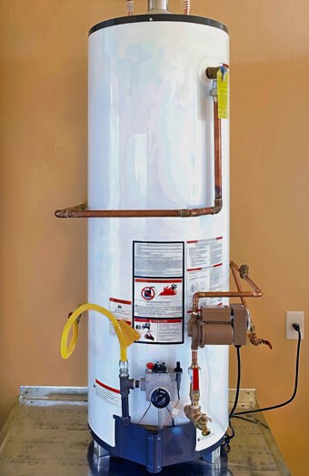 https://woodlandshotwater.com.au/uploads/2025/06/gas-hot-water-system-32424.jpg