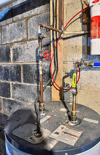 https://woodlandshotwater.com.au/uploads/2025/06/gas-hot-water-system-52140.jpg