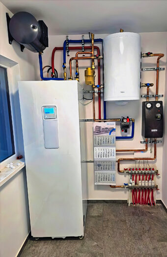https://woodlandshotwater.com.au/uploads/2025/06/hot-water-13140.jpg