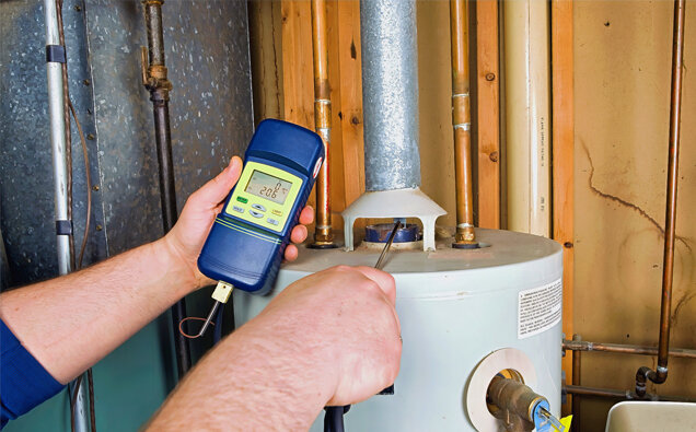https://woodlandshotwater.com.au/uploads/2025/06/hot-water-servicing-37677.jpg