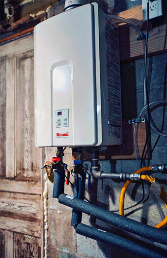 https://woodlandshotwater.com.au/uploads/2025/06/thermostatic-water-systems-43287.jpg